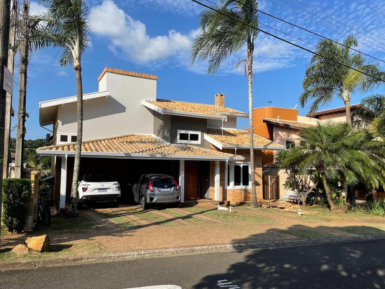 Casa, 3 quartos, 200 m² - Foto 1