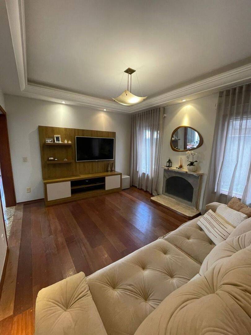 Casa, 3 quartos, 200 m² - Foto 4