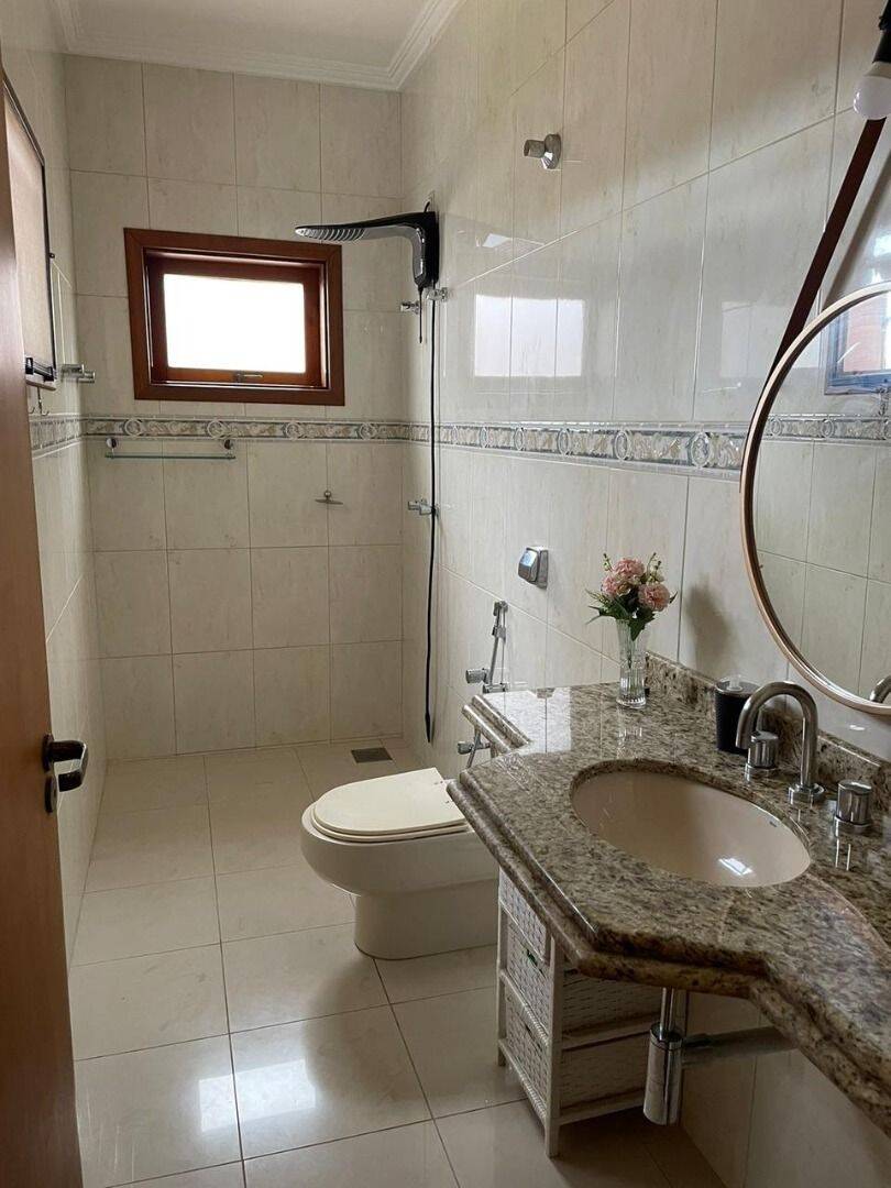 Casa, 3 quartos, 200 m² - Foto 10