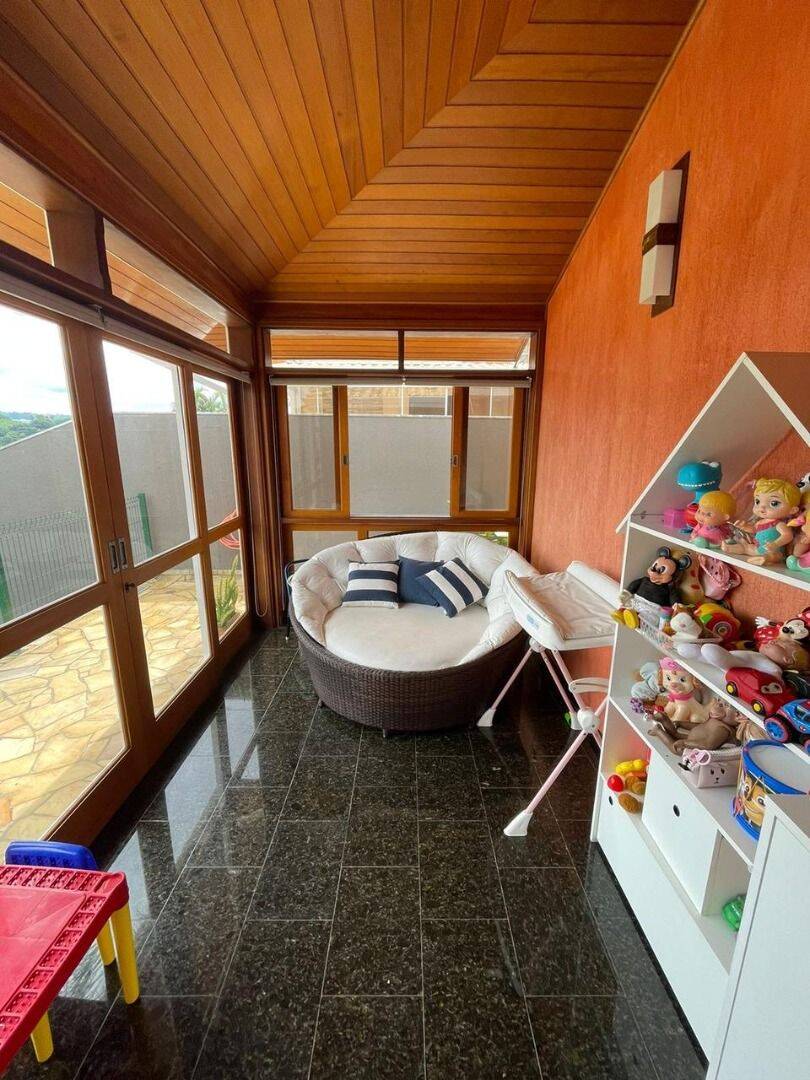 Casa, 3 quartos, 200 m² - Foto 15