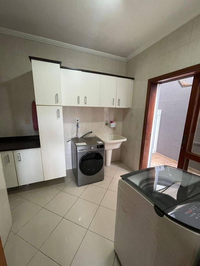 Casa, 3 quartos, 200 m² - Foto 19