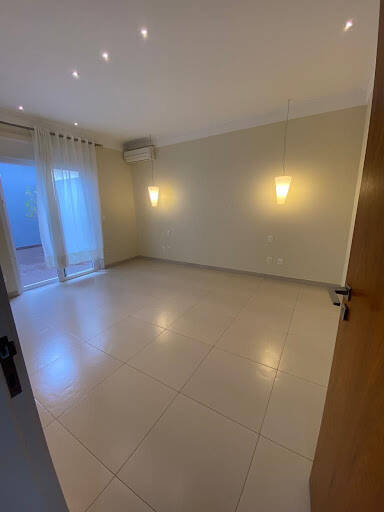 Casa, 4 quartos, 270 m² - Foto 11