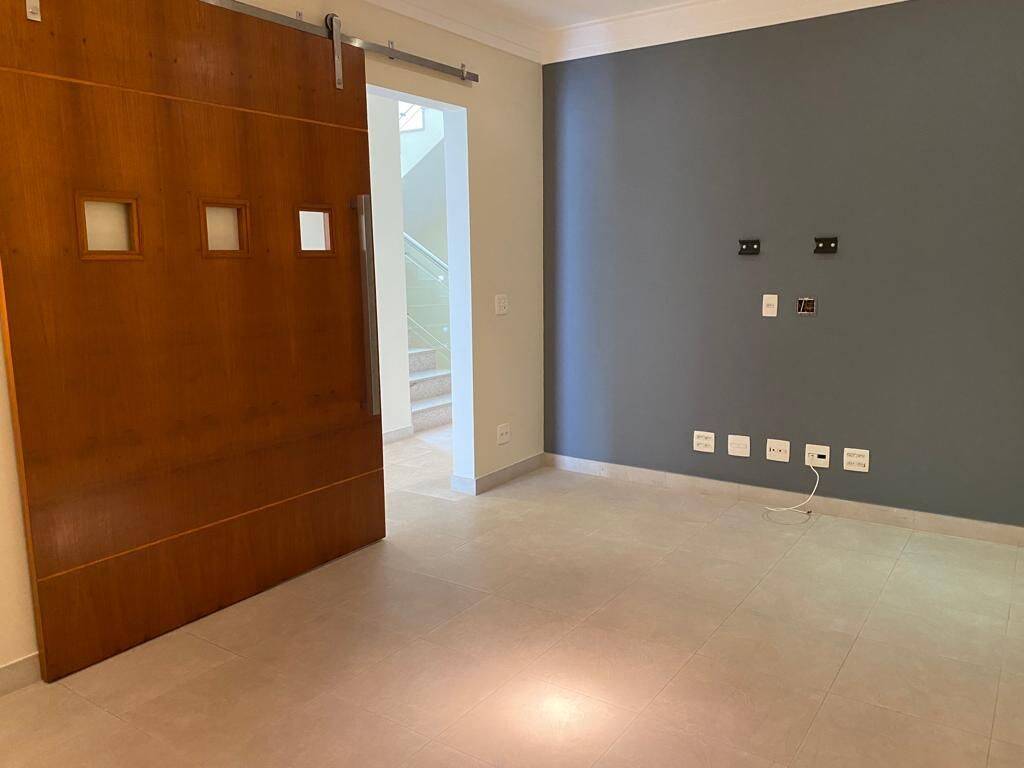 Casa, 4 quartos, 270 m² - Foto 28