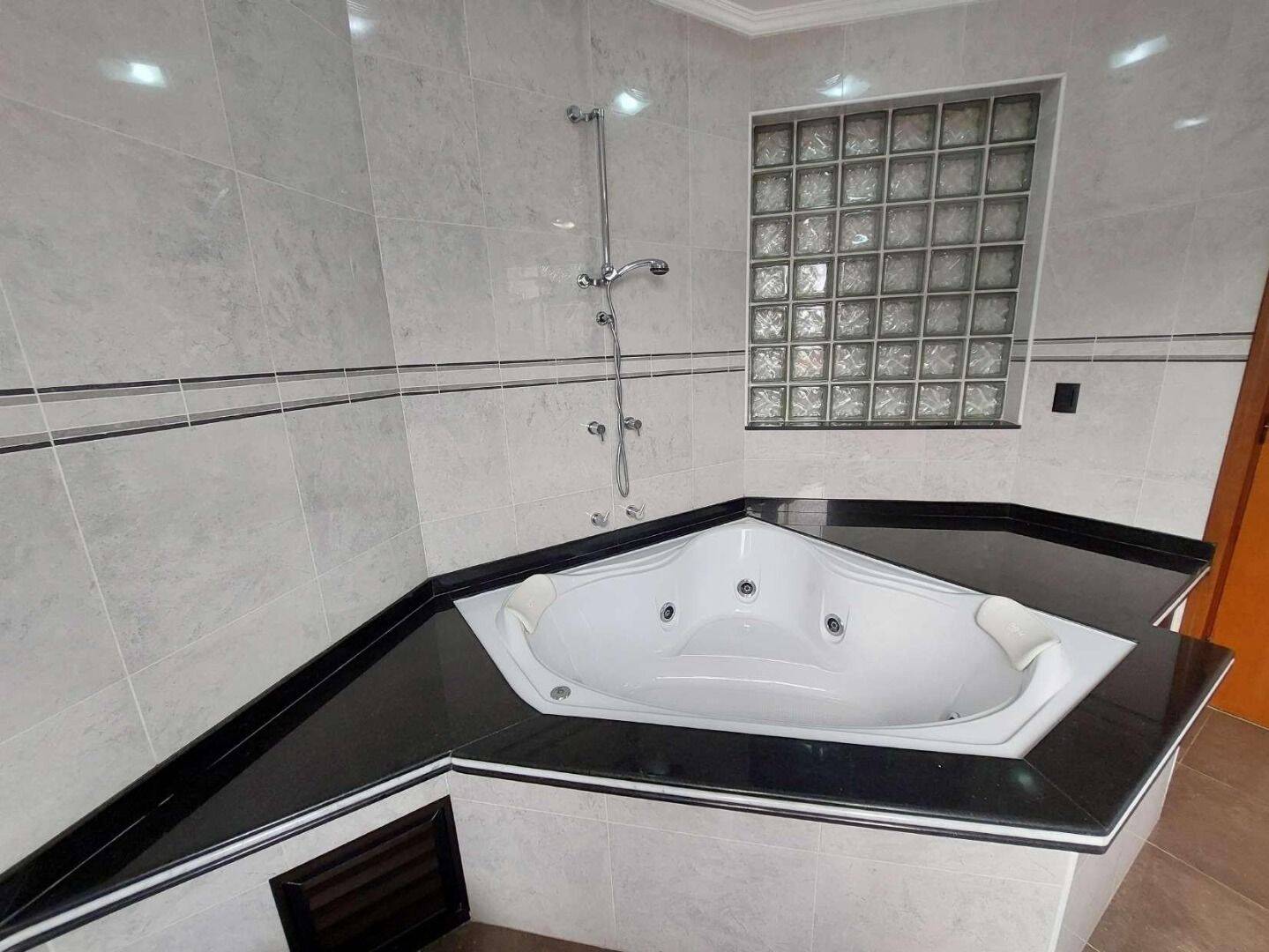 Casa, 4 quartos, 440 m² - Foto 12
