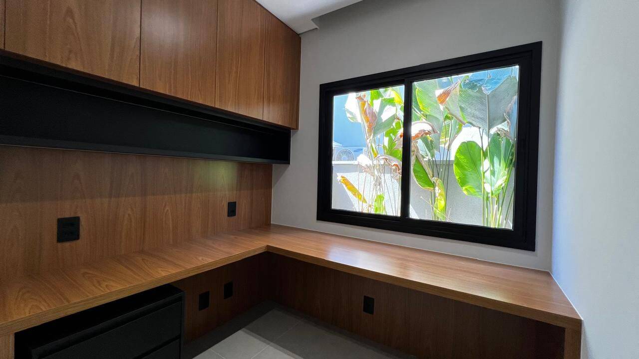 Casa, 4 quartos, 360 m² - Foto 11