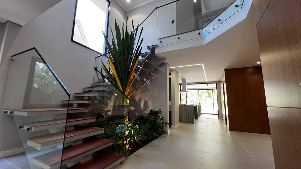 Casa, 4 quartos, 360 m² - Foto 17