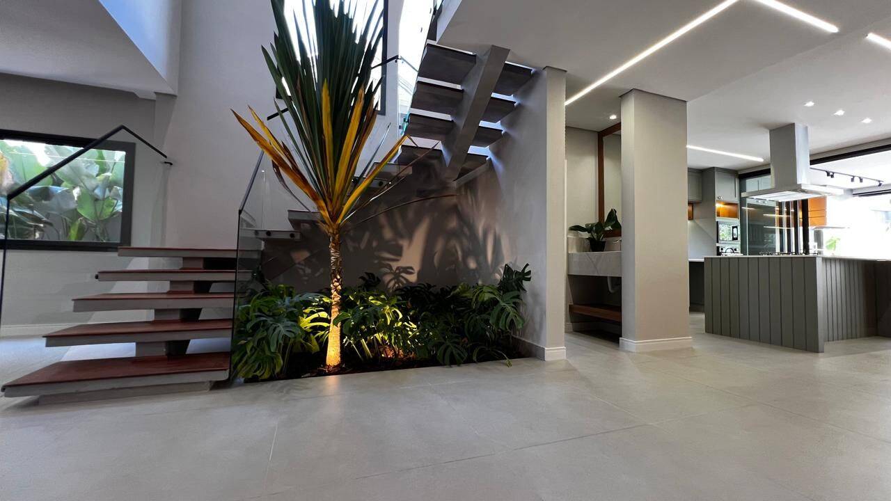 Casa, 4 quartos, 360 m² - Foto 19