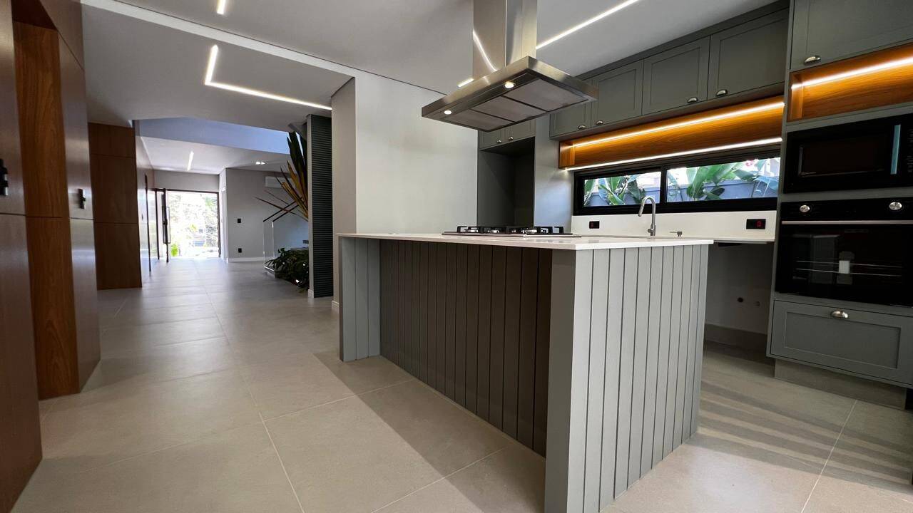 Casa, 4 quartos, 360 m² - Foto 32