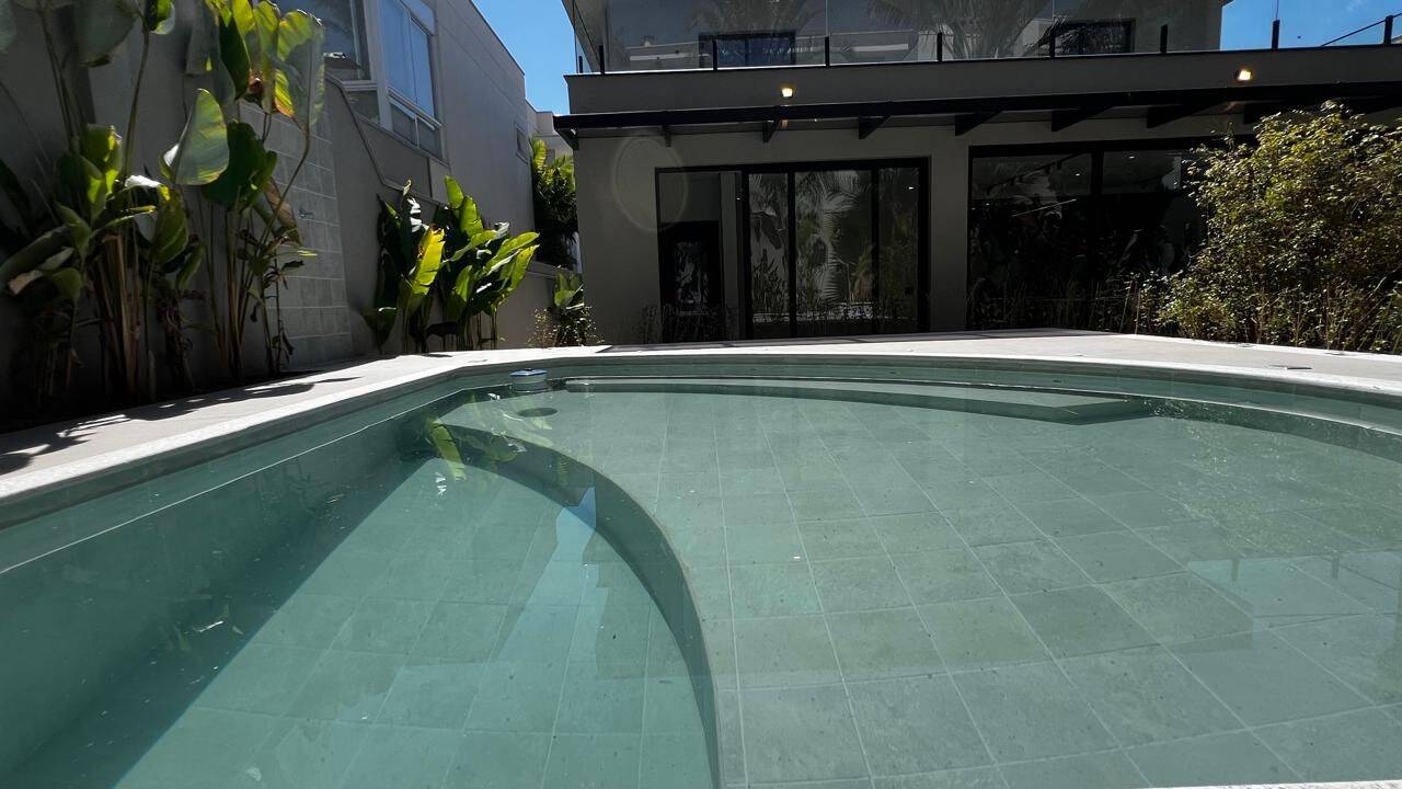 Casa, 4 quartos, 360 m² - Foto 52