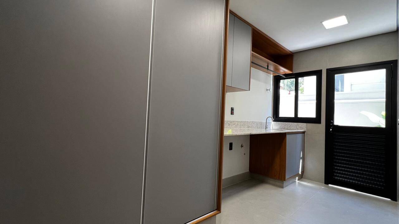 Casa, 4 quartos, 360 m² - Foto 56