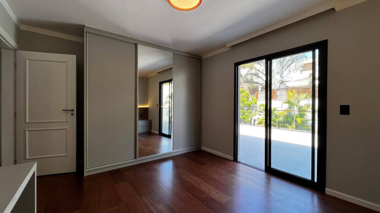 Casa, 4 quartos, 360 m² - Foto 82