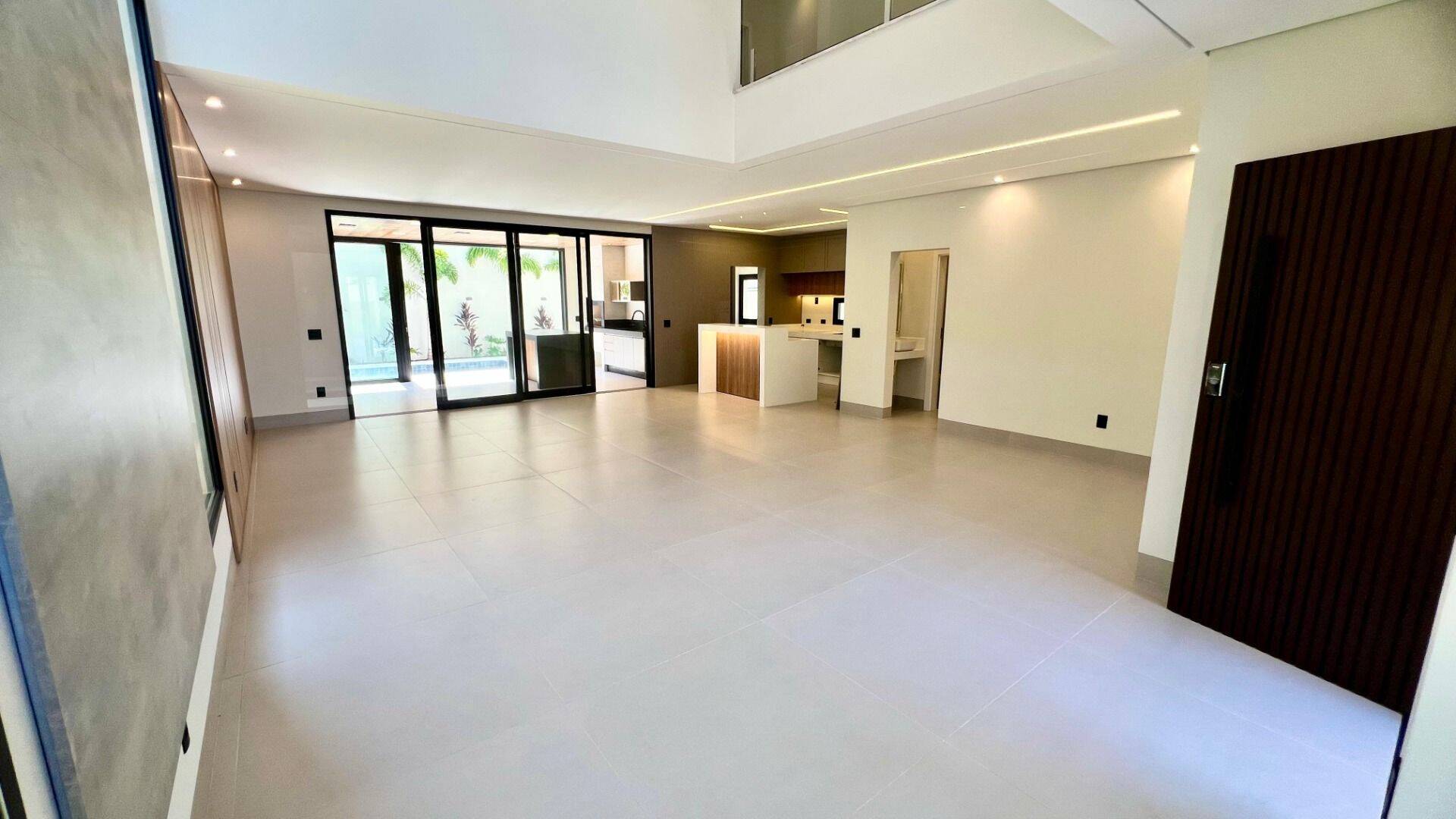 Casa, 3 quartos, 310 m² - Foto 5