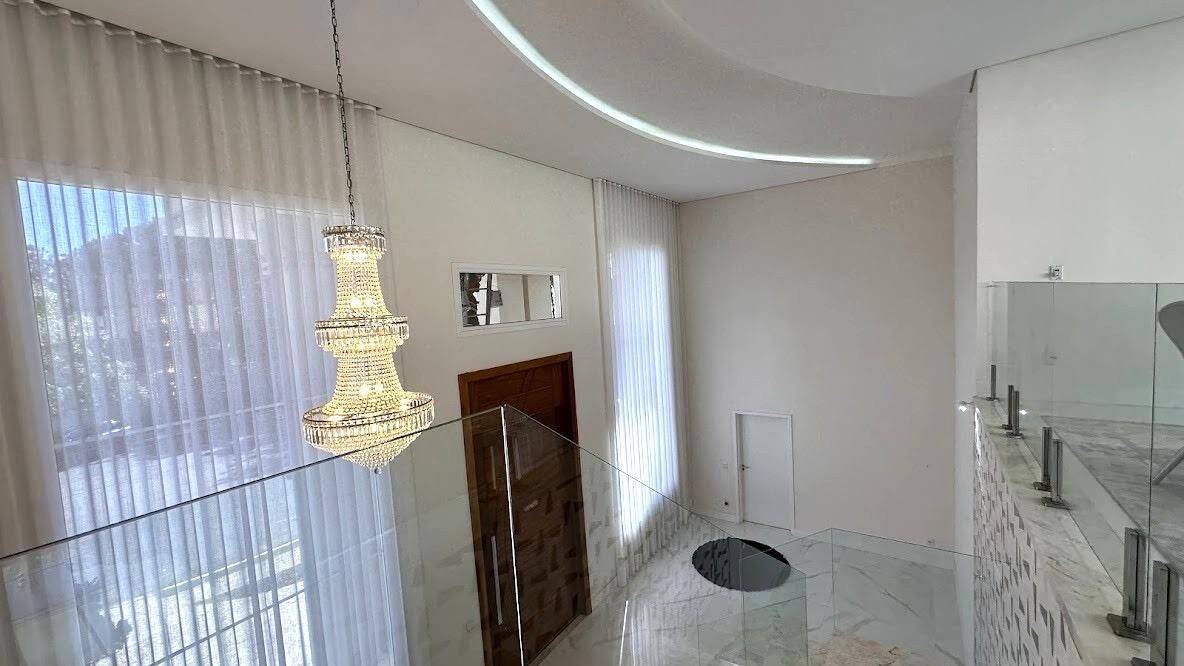 Casa, 4 quartos, 1030 m² - Foto 2