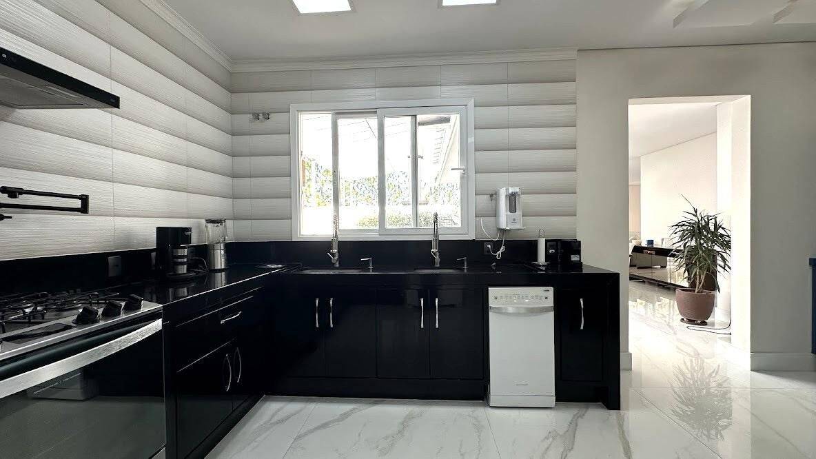 Casa, 4 quartos, 1030 m² - Foto 14