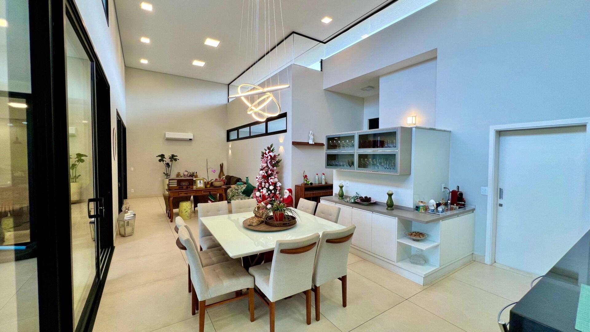 Casa, 3 quartos, 313 m² - Foto 4