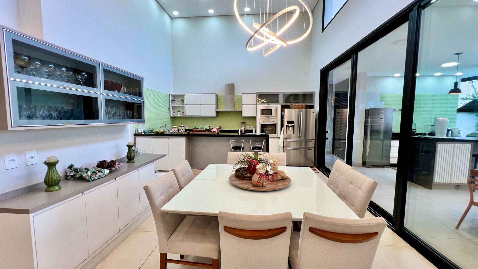 Casa, 3 quartos, 313 m² - Foto 13