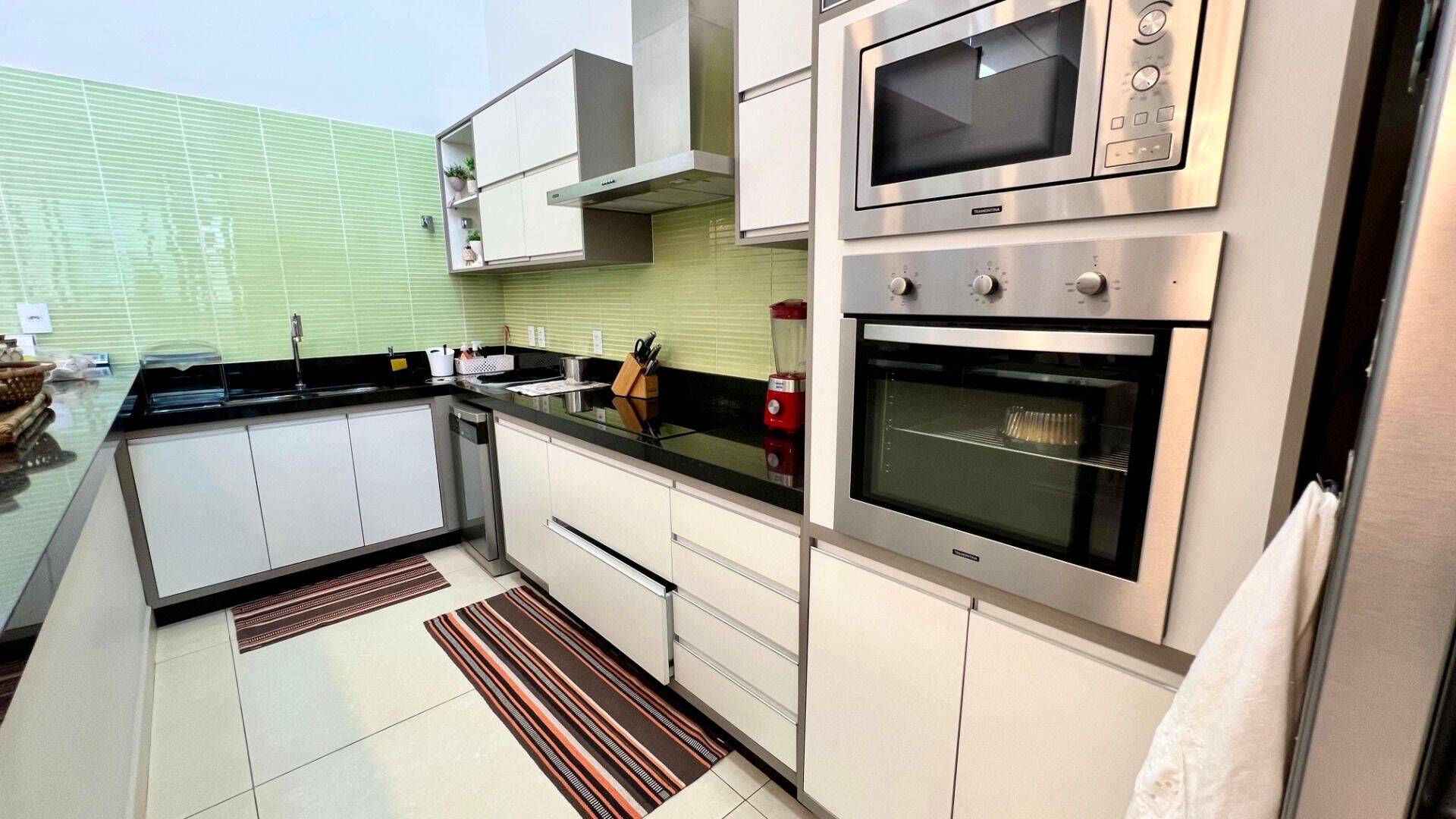 Casa, 3 quartos, 313 m² - Foto 17