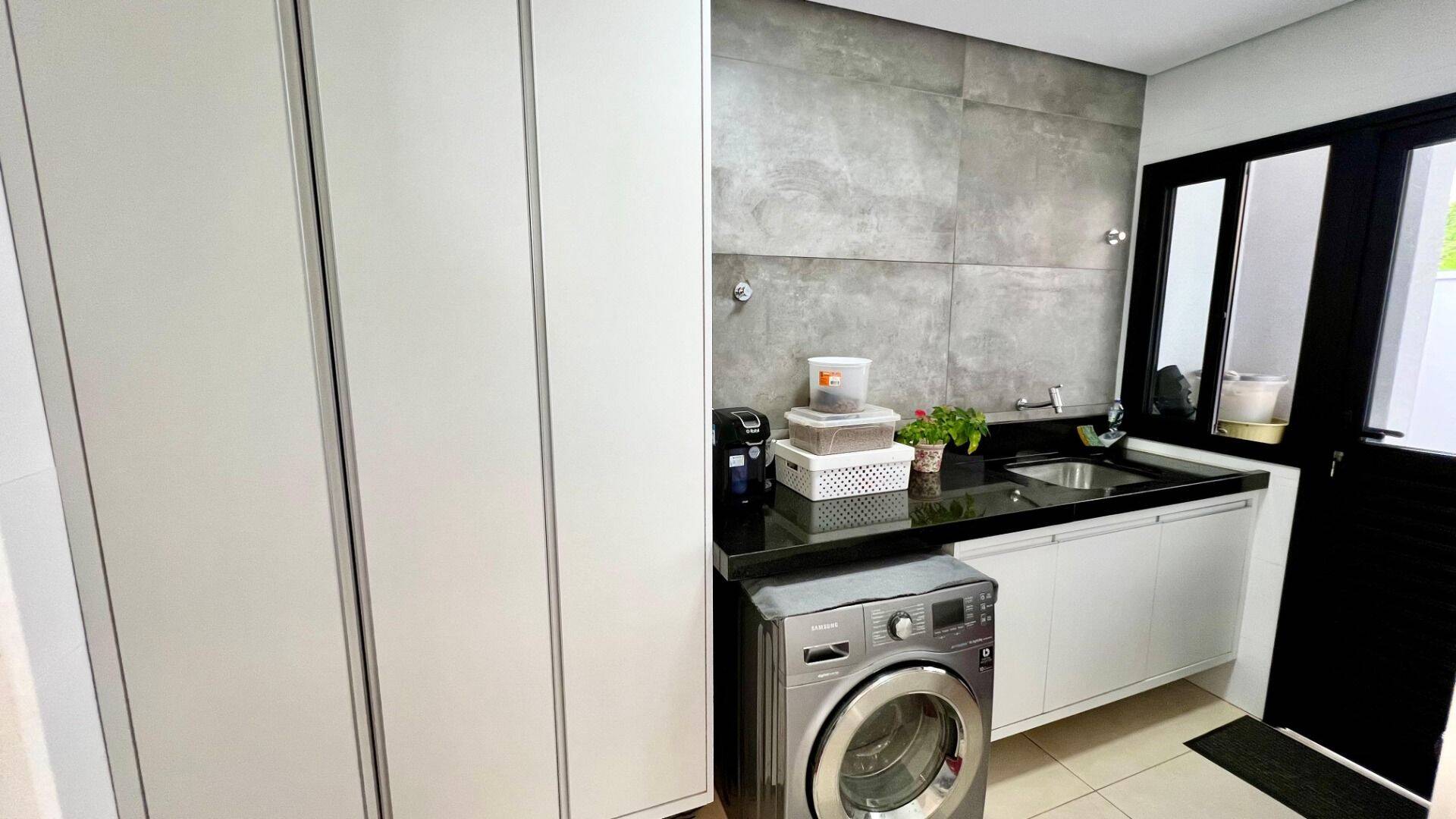 Casa, 3 quartos, 313 m² - Foto 32