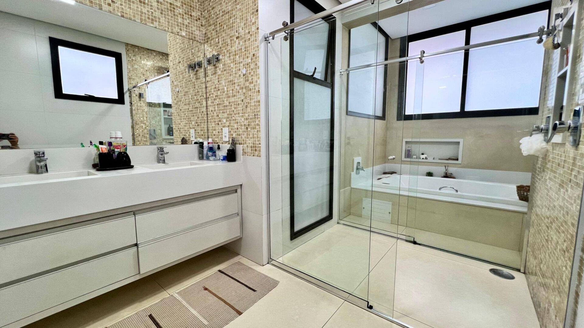 Casa, 3 quartos, 313 m² - Foto 54