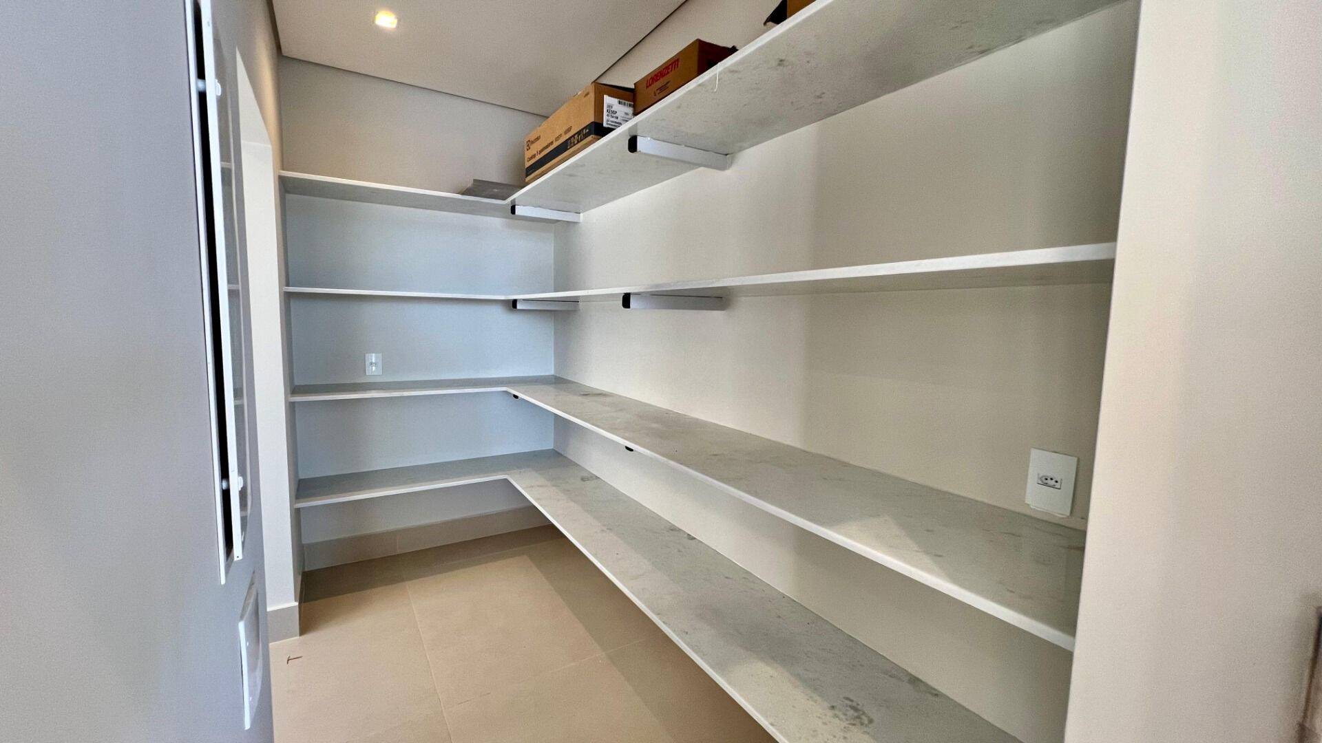 Casa, 4 quartos, 319 m² - Foto 13