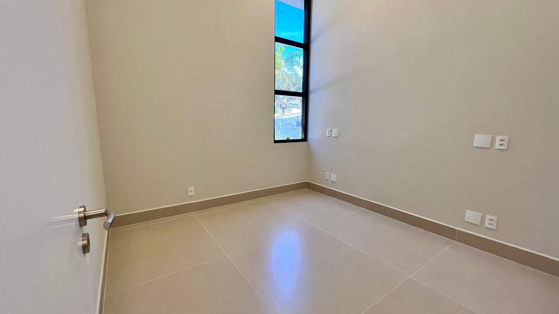 Casa, 4 quartos, 319 m² - Foto 27