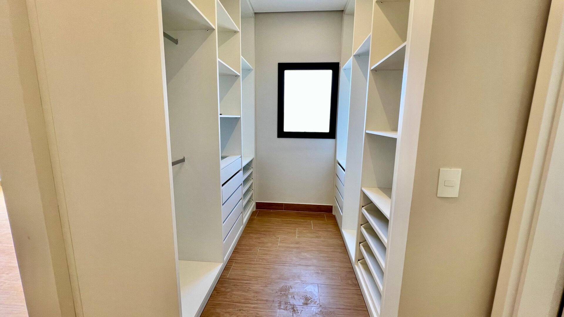 Casa, 4 quartos, 319 m² - Foto 33