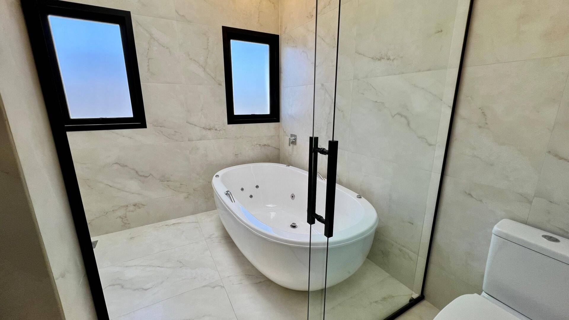 Casa, 4 quartos, 319 m² - Foto 37