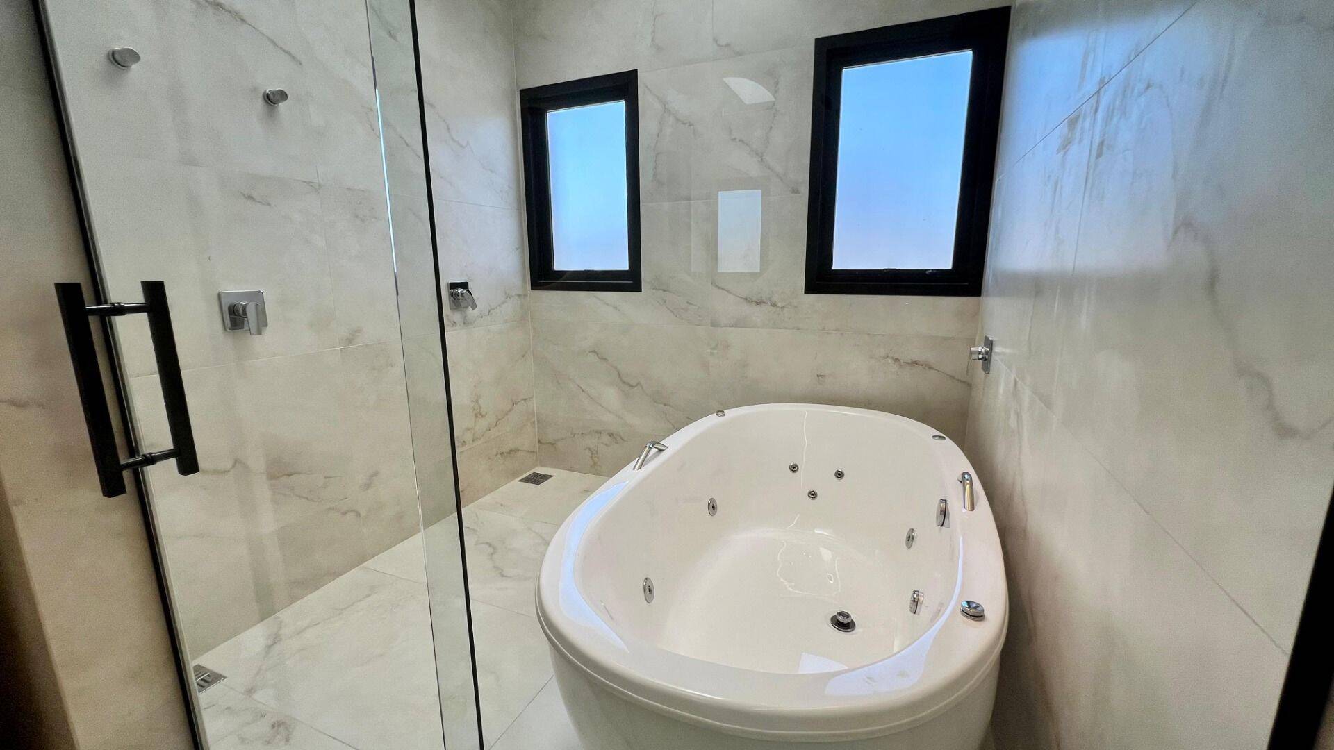 Casa, 4 quartos, 319 m² - Foto 39