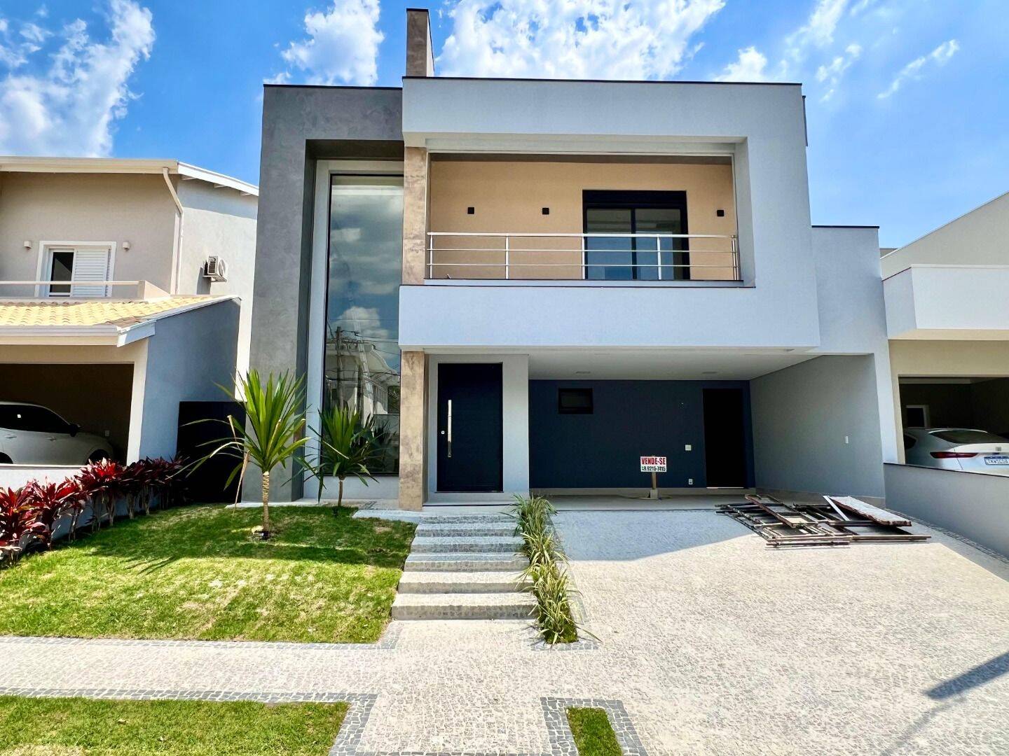Casa, 3 quartos, 251 m² - Foto 1