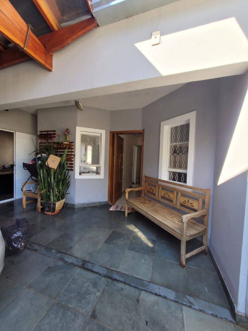Casa, 4 quartos, 152 m² - Foto 3