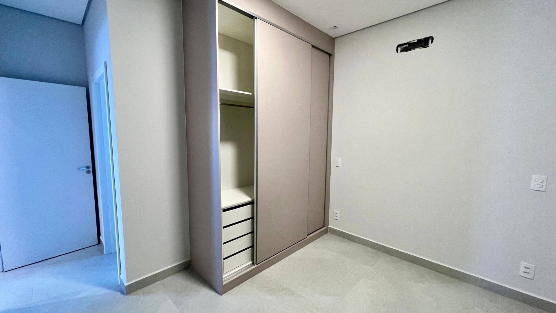 Casa, 3 quartos, 184 m² - Foto 35