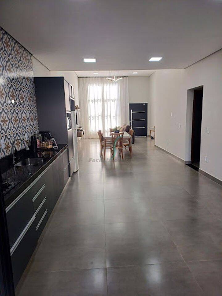Casa, 3 quartos, 160 m² - Foto 1