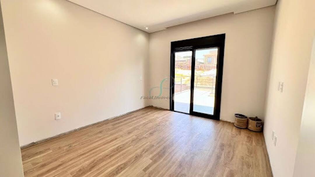 Casa, 4 quartos, 242 m² - Foto 11