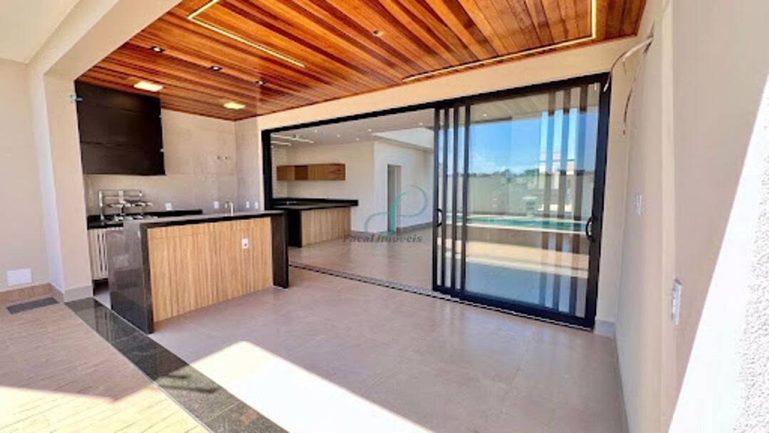 Casa, 3 quartos, 239 m² - Foto 37
