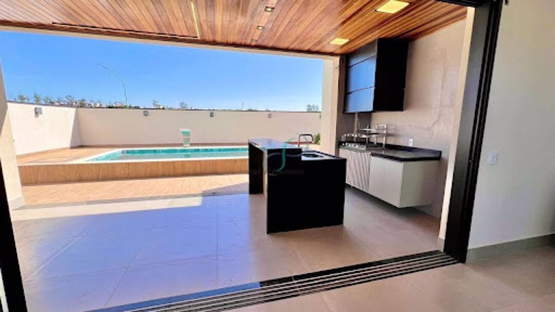 Casa, 3 quartos, 239 m² - Foto 44
