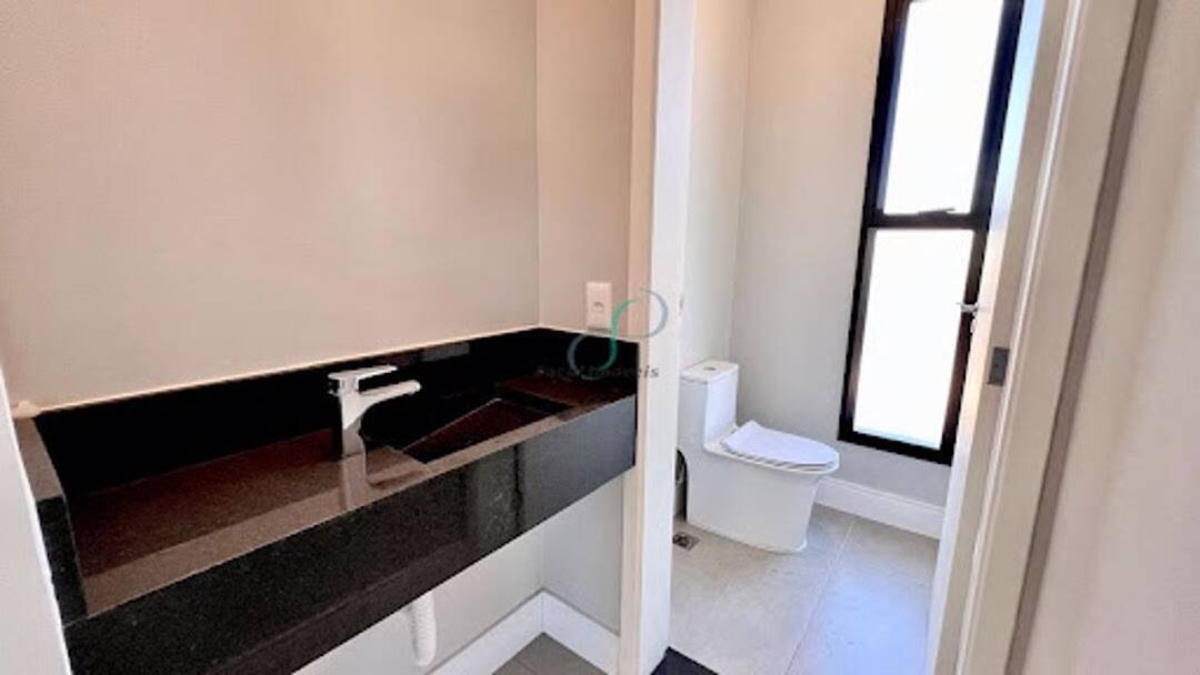 Casa, 3 quartos, 243 m² - Foto 44