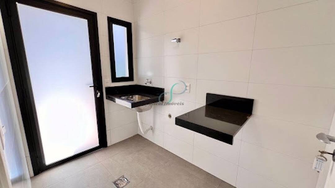Casa, 3 quartos, 243 m² - Foto 45