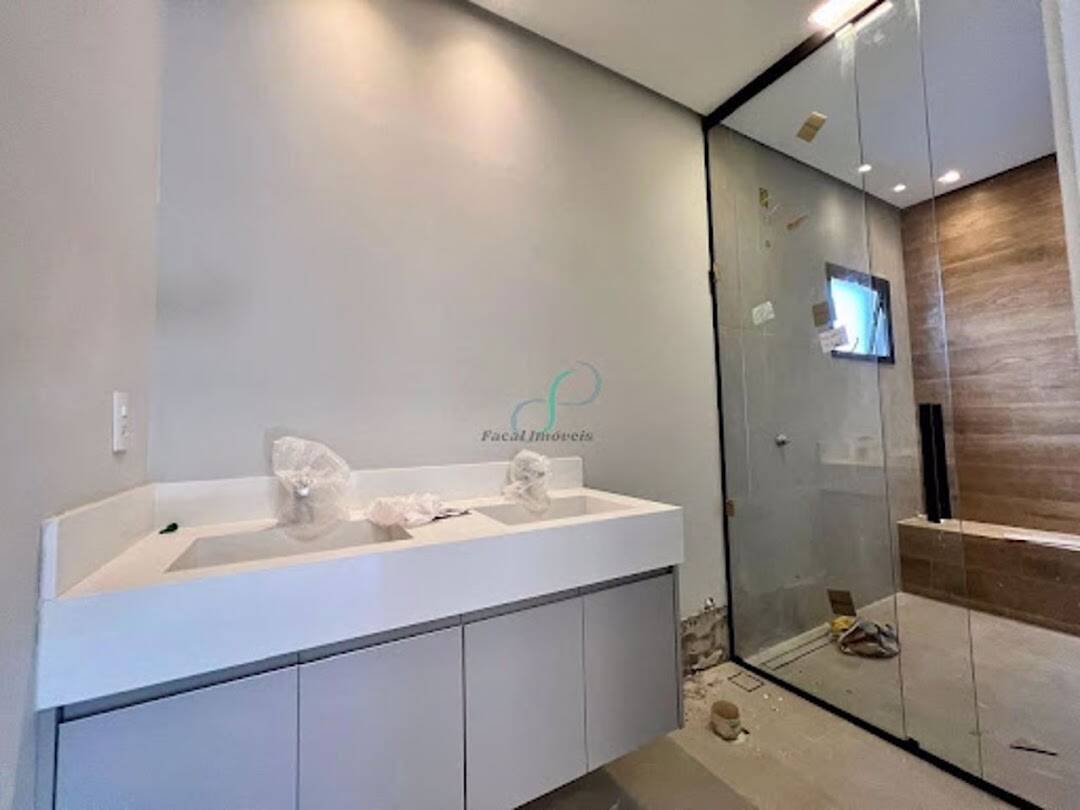 Casa, 3 quartos, 228 m² - Foto 30