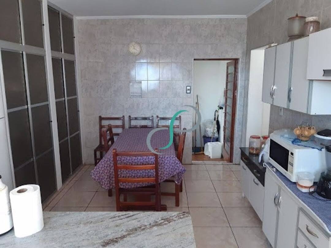 Casa, 3 quartos, 178 m² - Foto 4