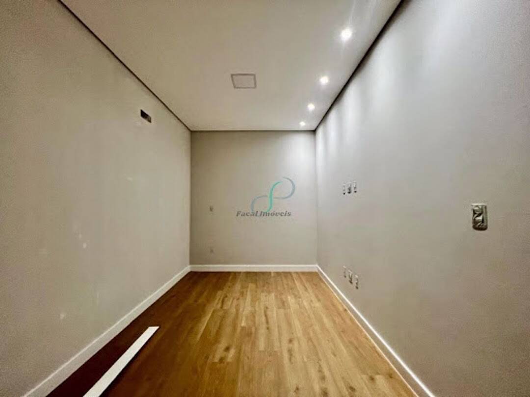 Casa, 3 quartos, 268 m² - Foto 11