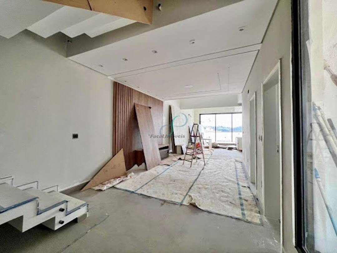 Casa, 3 quartos, 268 m² - Foto 14