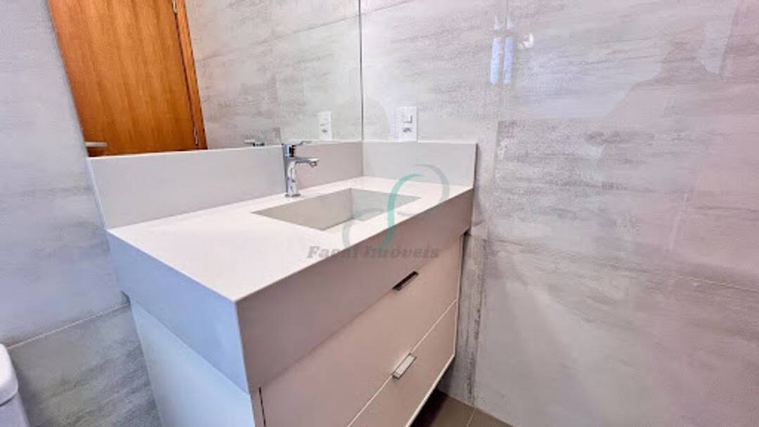 Casa, 3 quartos, 239 m² - Foto 14