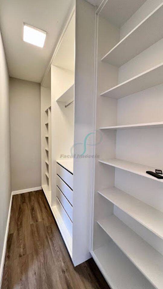 Casa, 3 quartos, 239 m² - Foto 25