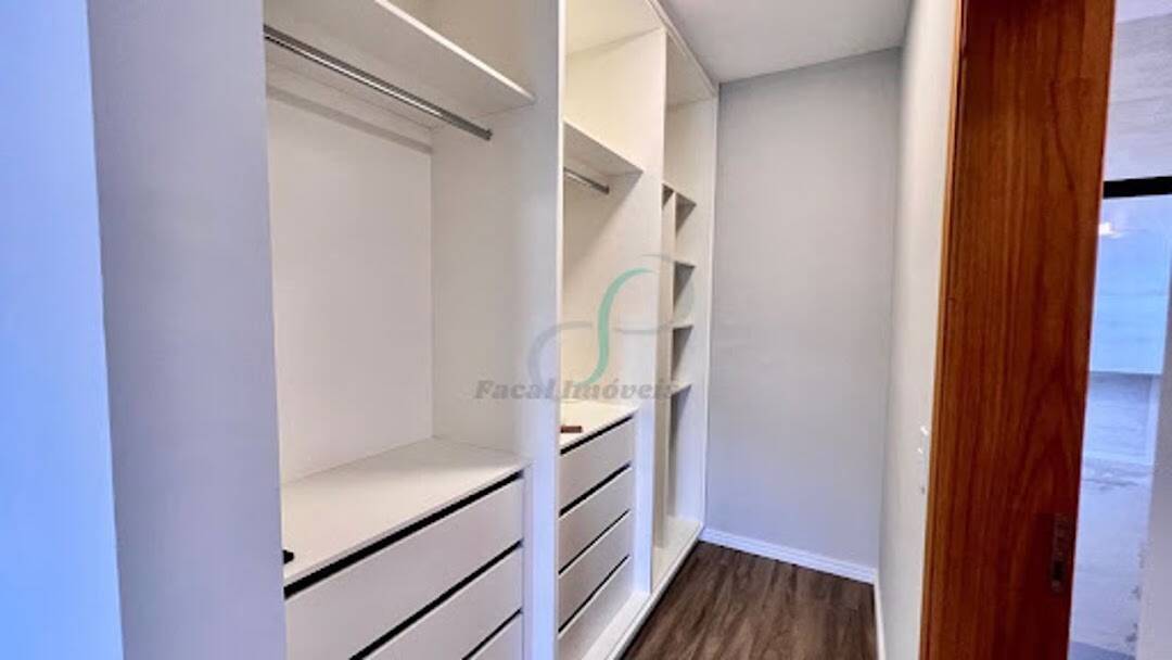 Casa, 3 quartos, 239 m² - Foto 22