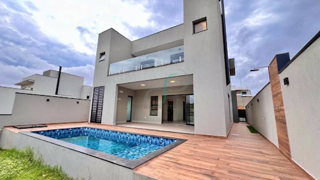 Casa, 3 quartos, 239 m² - Foto 1