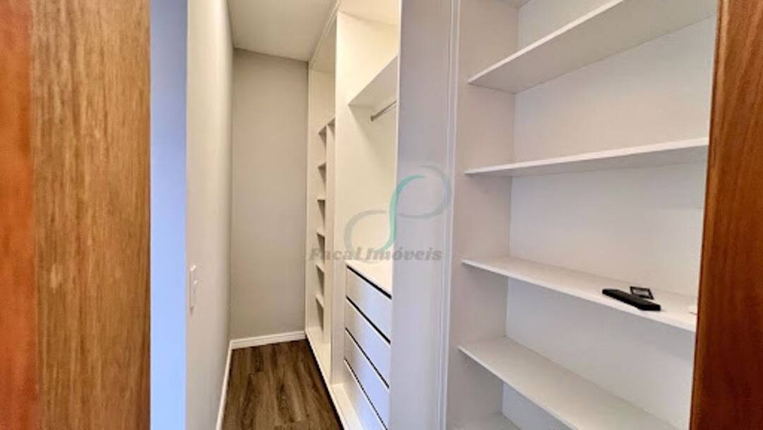 Casa, 3 quartos, 239 m² - Foto 26