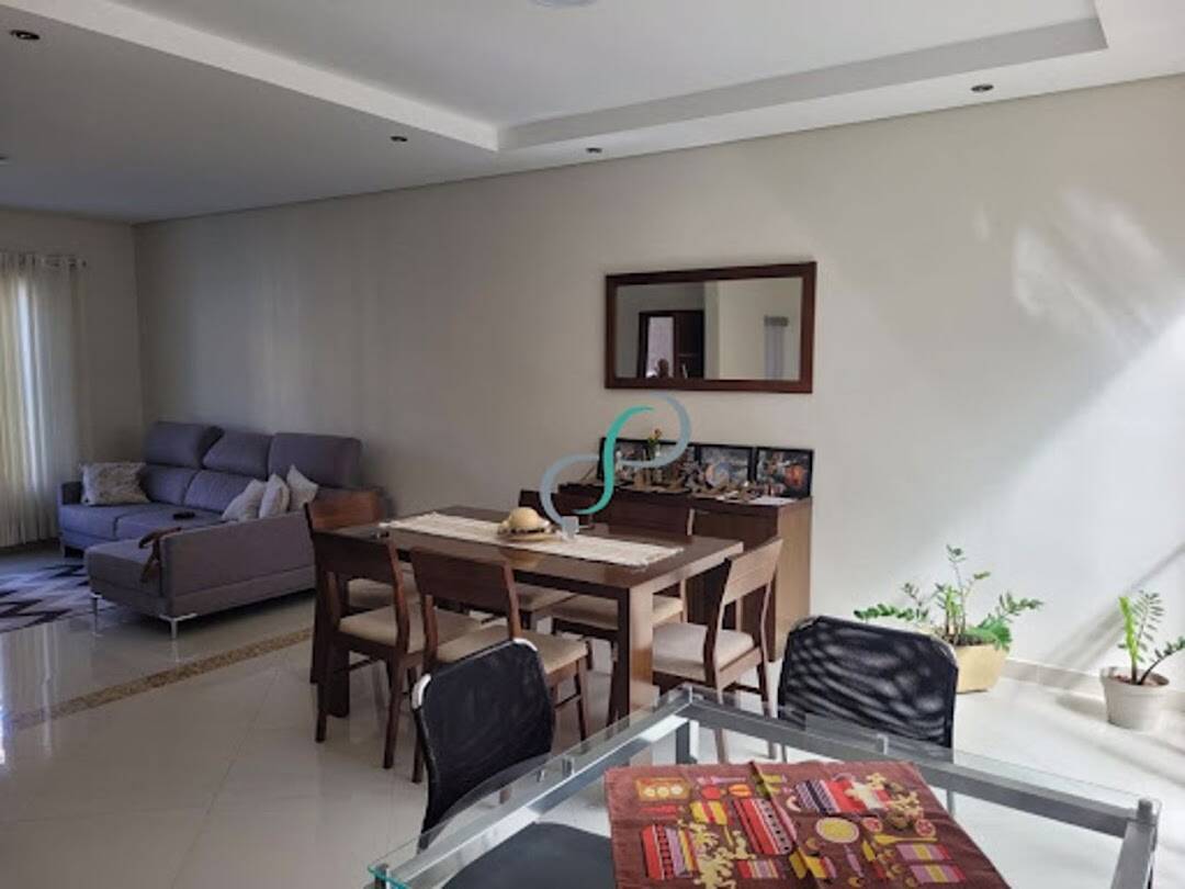 Casa, 3 quartos, 163 m² - Foto 2