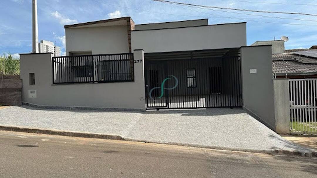 Casa, 3 quartos, 170 m² - Foto 1