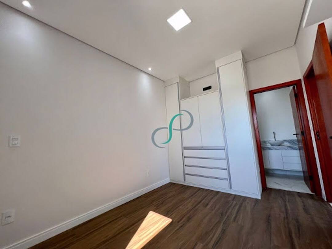 Casa, 3 quartos, 302 m² - Foto 19