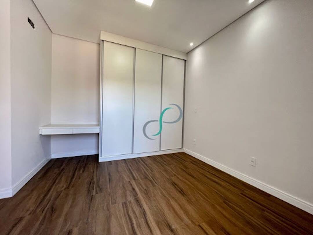 Casa, 3 quartos, 302 m² - Foto 20